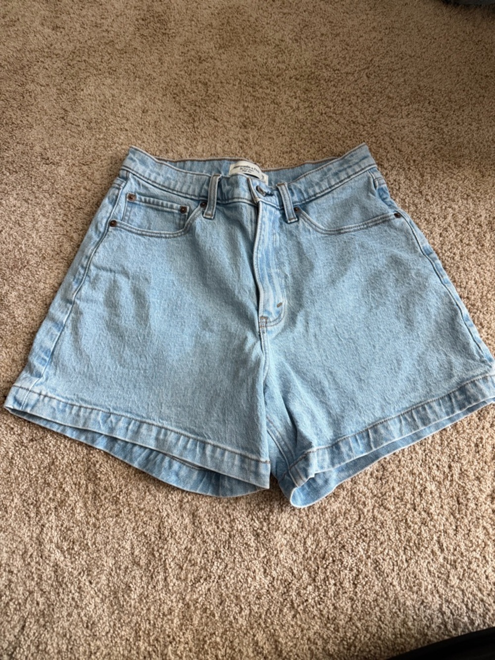 Abercrombie & Fitch Curve Love High Rise Dad Shorts